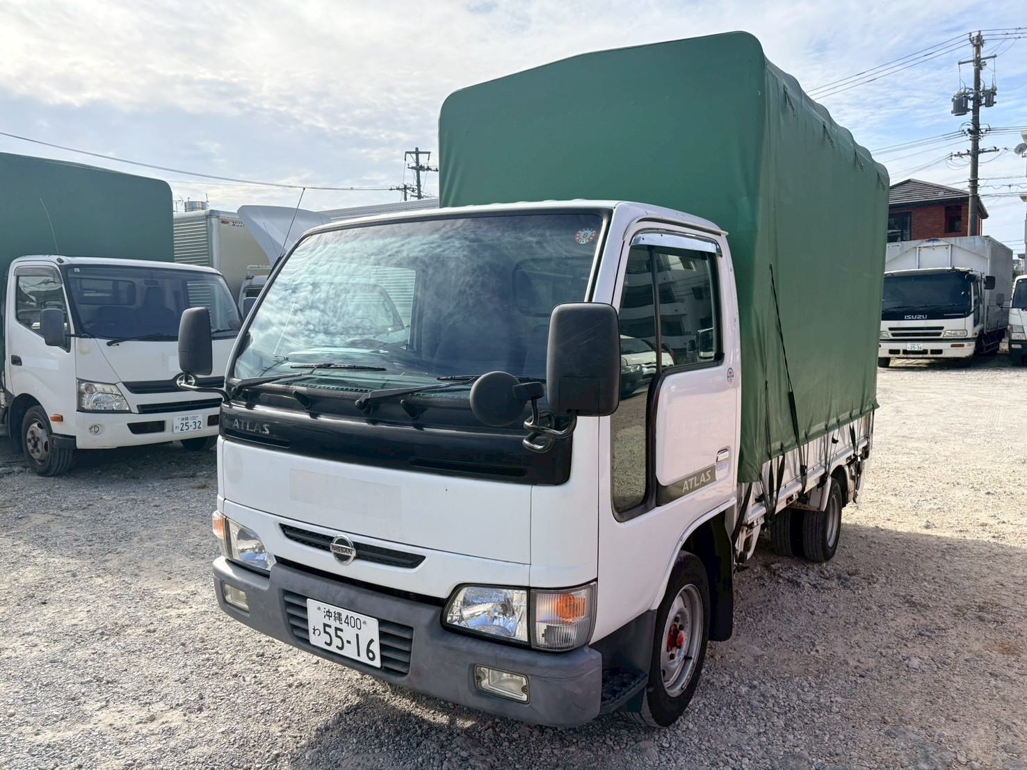 じょりーオートとみしろ店（豊見城市）トラックレンタカー一覧