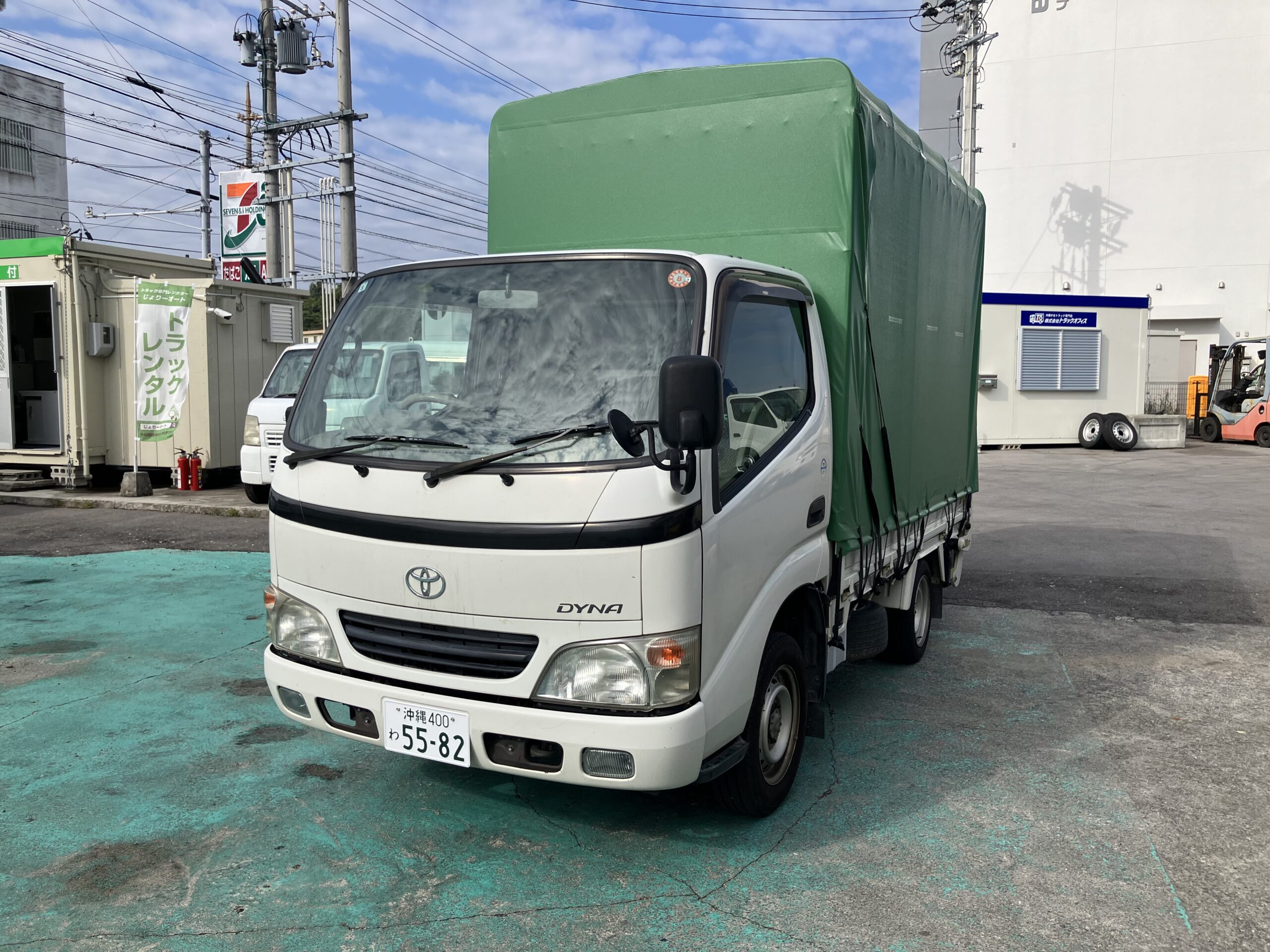 じょりーオートとみしろ店（豊見城市）トラックレンタカー一覧