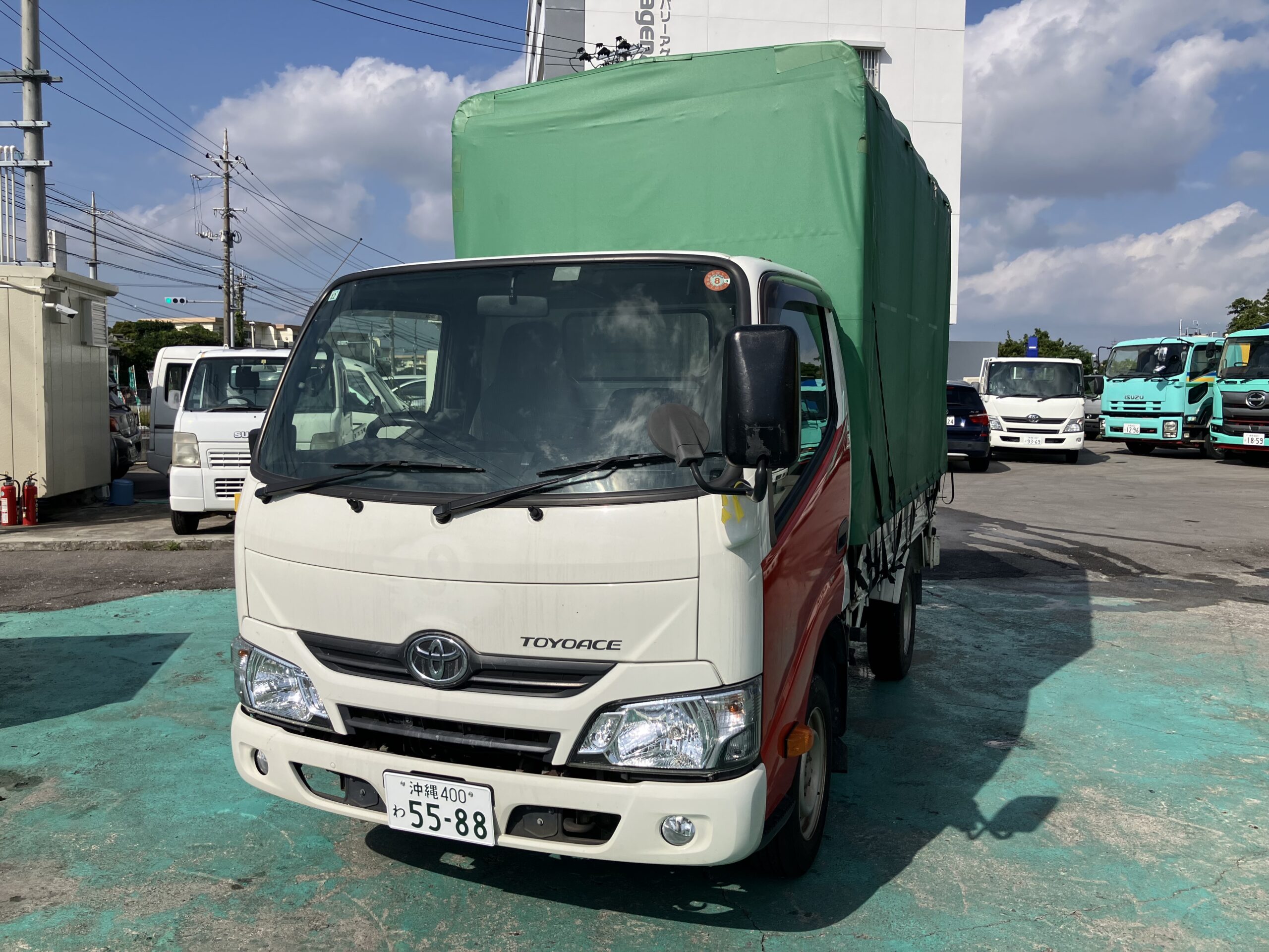 トラックレンタカー